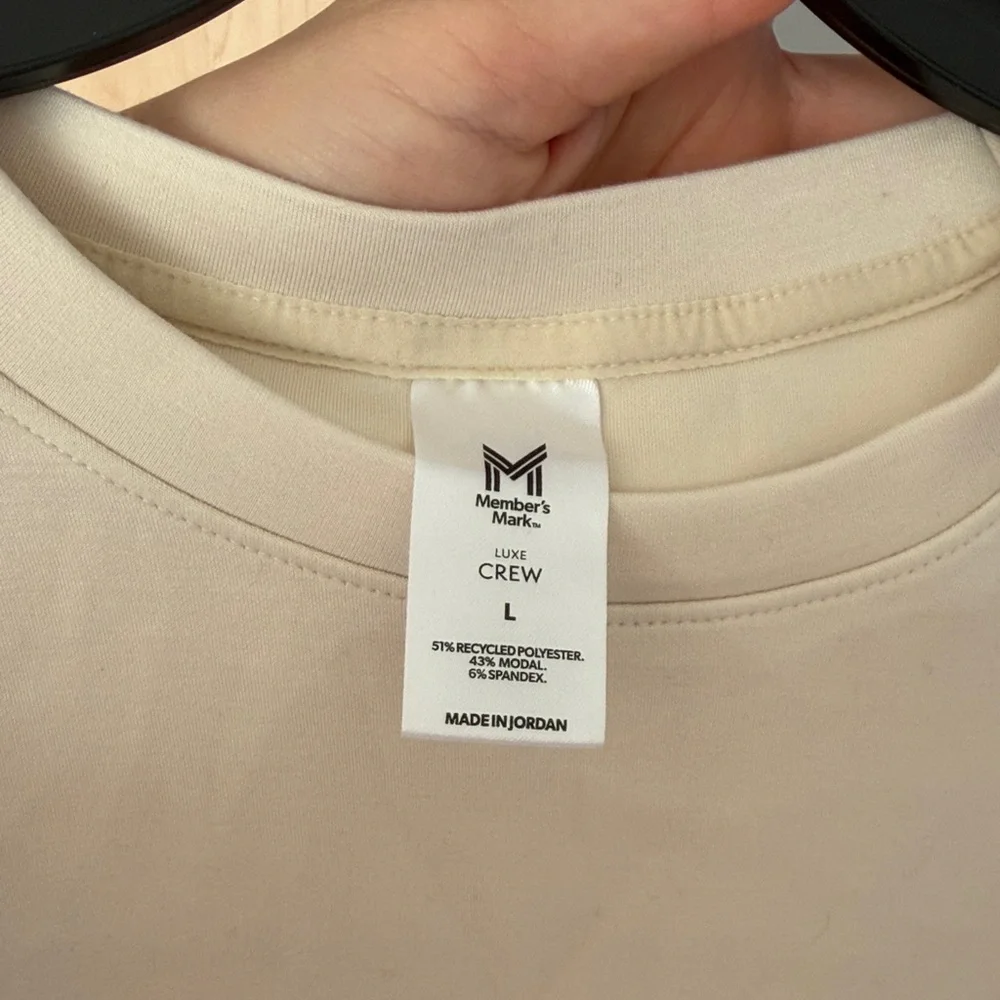 Stylish Cream Jogger Set for Women - Picture 6 of 7
